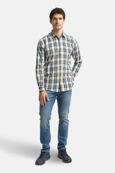 Chemise à manches longues multicolore de Tom Tailor, à carreaux avec jean et chaussures bleu marine
