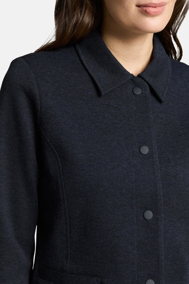 Blazer bleu Tom Tailor à boutons, avec col classique et tissu texturé.
