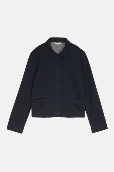 Blazer bleu marine by Tom Tailor, avec col à revers, poches plaquées et fermeture boutonnée.