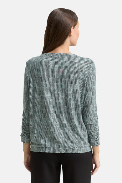 T-shirt à manches longues vert de Tom Tailor, motif rayé vertical sur l'ensemble, manches froncées et coupe droite, vue arrière.