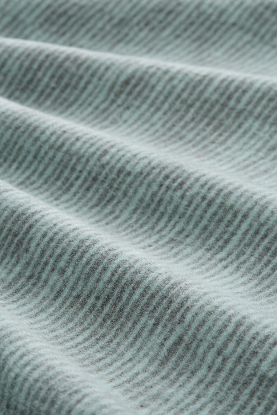 Groen T-shirt met lange mouwen van Tom Tailor, van getextureerde stof met diagonale strepen, met delicate plooien.
