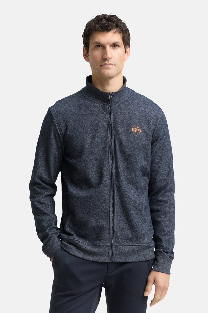Gilet bleu chiné de Tom Tailor, avec fermeture éclair et logo brodé.