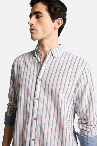 Chemise manches longues multicolore de Tom Tailor, à rayures verticales, avec poignets retroussés bleu.