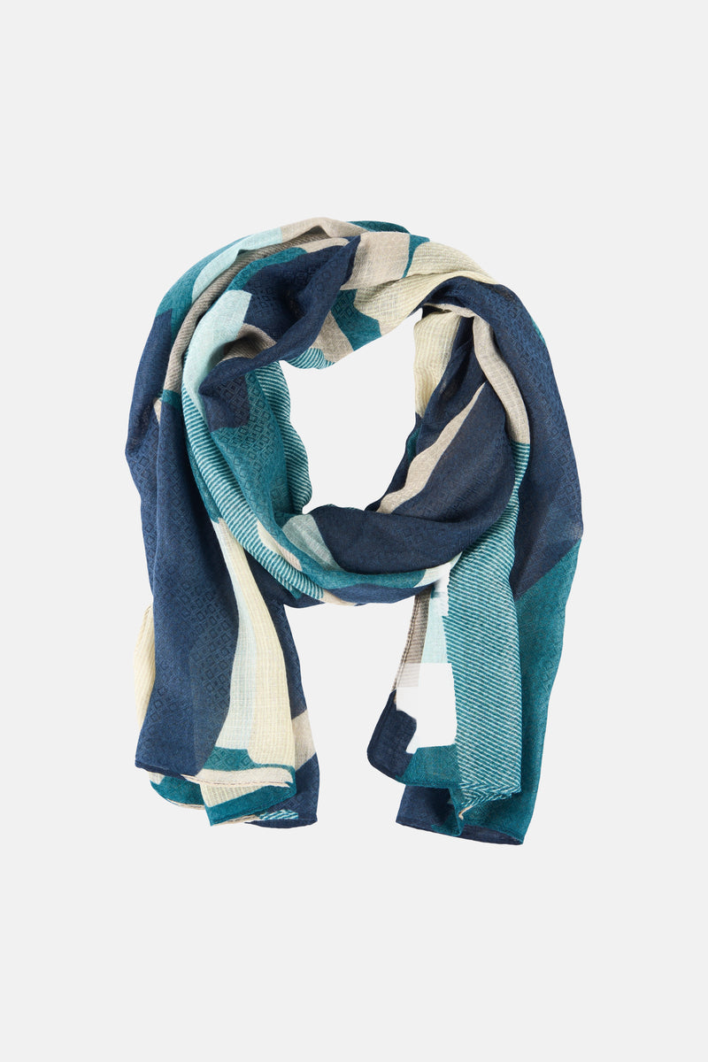 Multikleurige sjaal van Tom Tailor, met geometrische patronen in tinten blauw, groen en beige, met een geweven textuur.