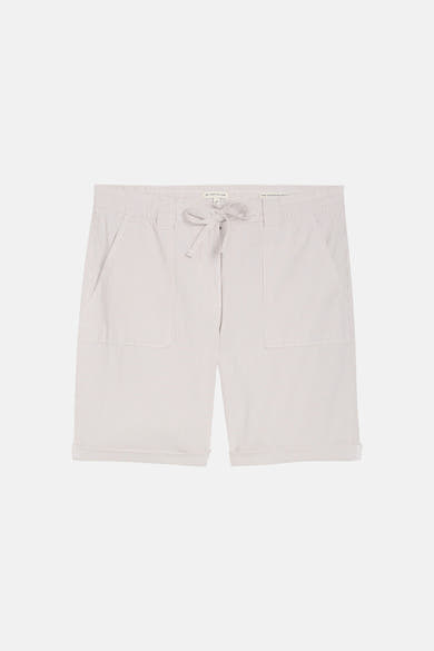 Korte beige short met fijne strepen van Tom Tailor, met elastische tailleband met trekkoord, omgeslagen zomen en zakken.
