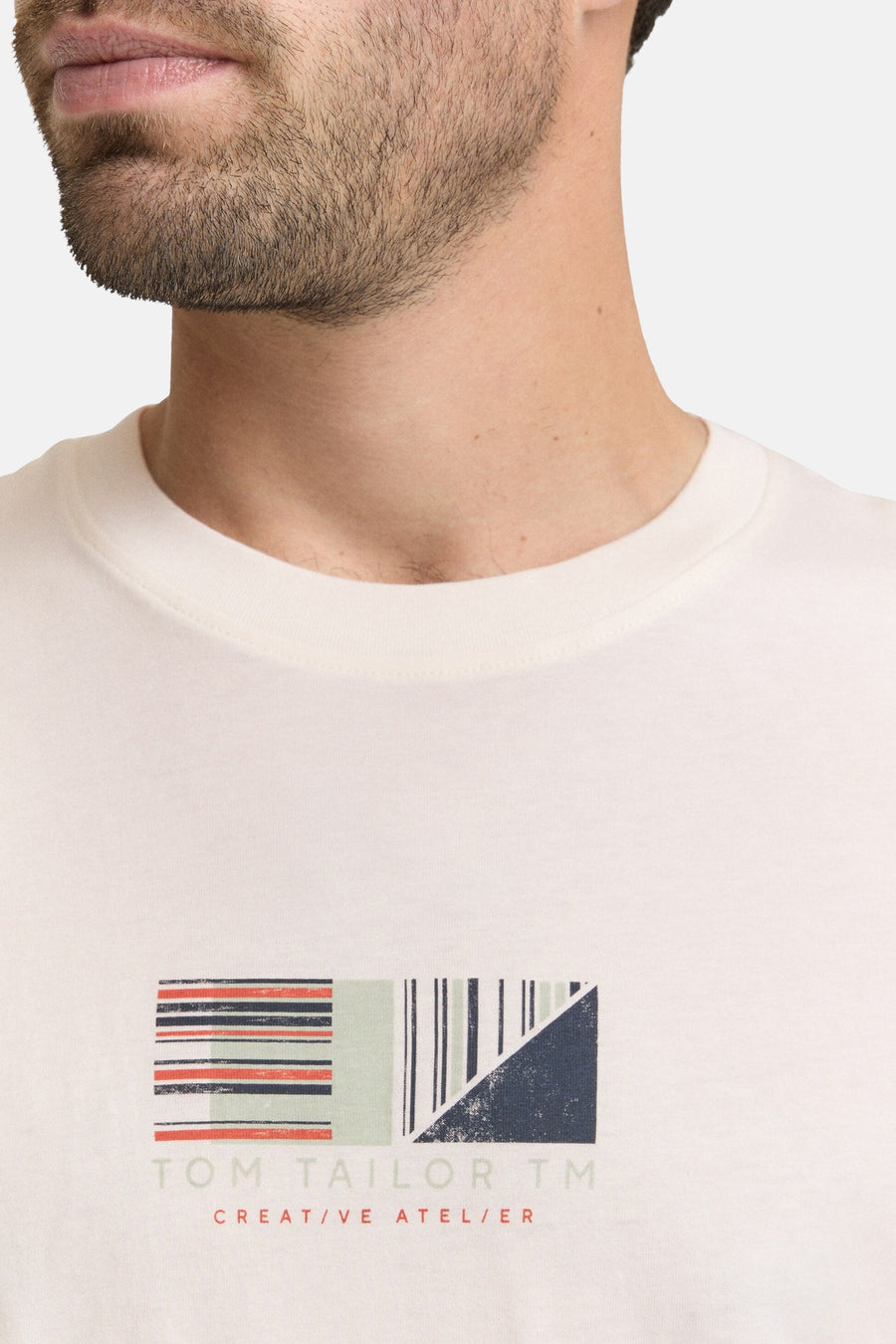 Wit T-shirt met korte mouwen van Tom Tailor, met een rechthoekige grafische print op de voorkant.