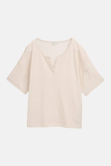 Beige wafelgebreid T-shirt van Tom Tailor met geweven textuur en zachte plooien.