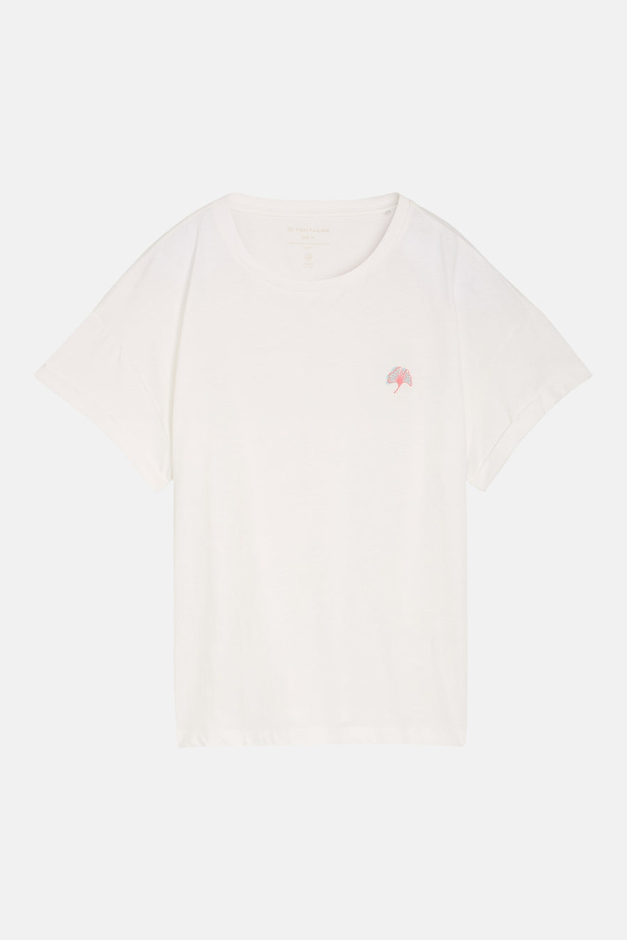 Effaatzwart T-shirt met korte mouwen van Tom Tailor, met een subtiel geborduurd motief op de borst.