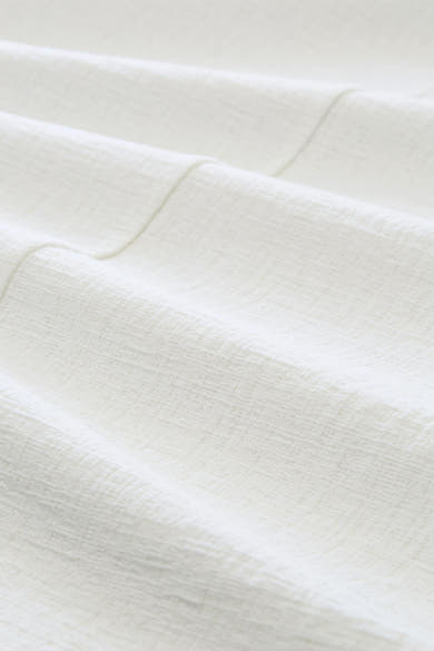 Wit T-shirt van Tom Tailor in licht gestructureerde en geplooide stof.
