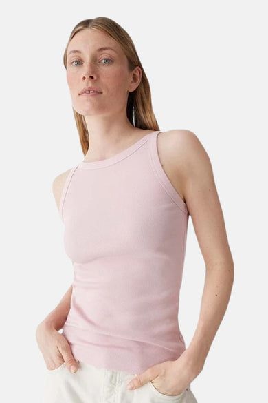 Roze OPUS geribde tanktop met ronde hals.