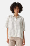 Blouse blanche OPUS à manches courtes et col chemise, à pois noirs