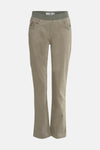 Kaki skinny jeans van RAPHAELA, met achterzak en toon-op-toon stikseldetails.