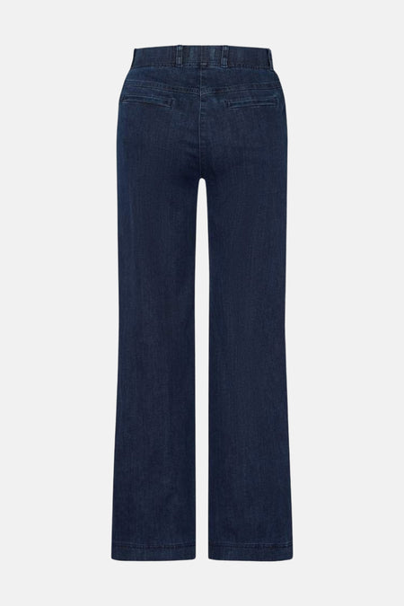 Wijde spijkerbroek in donkerblauw denim van RAPHAELA, met achterzakken en een losse pasvorm.