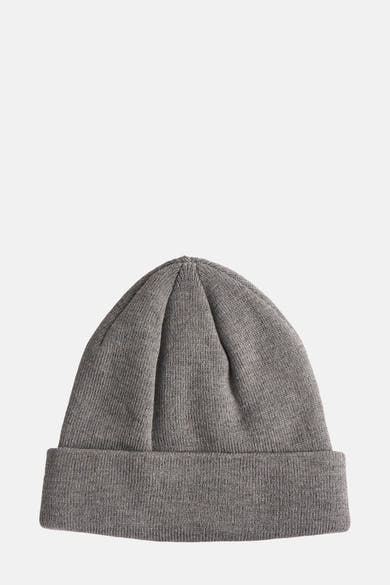Bonnet gris par ACCESSORIES BY JACK & JONES, en tricot côtelé avec revers.