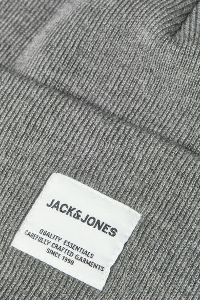 Grijze gebreide muts van Jack & Jones, met geweven label.