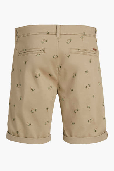 Beige Bermuda van JACK & JONES JEANS INTELLIGENCE met palmprint en omgeslagen zomen, achterzijde.