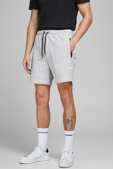 Korte grijze short van JACK & JONES JEANS INTELLIGENCE, sportieve pasvorm, in gemêleerde stof, achterzijde.