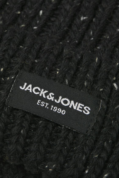 Bonnet noir en tricot, de Accessories by Jack & Jones, avec des détails chinés.
