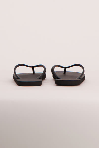 Tongs bleues de ACCESSORIES BY JACK & JONES, vues de dos, sur fond neutre.