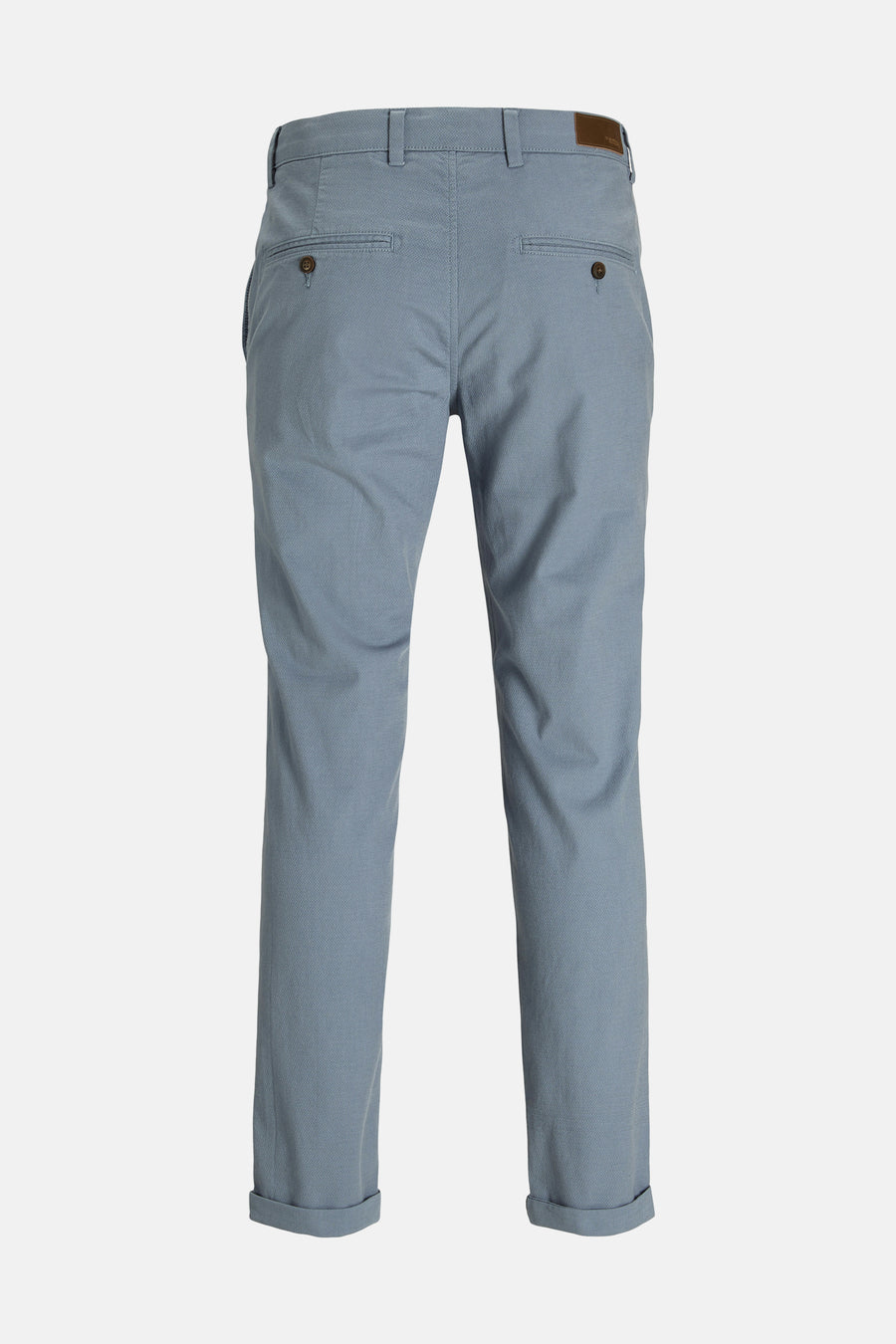 Chino bleu par JACK & JONES JEANS INTELLIGENCE, avec poches arrière boutonnées et ourlets retroussés.