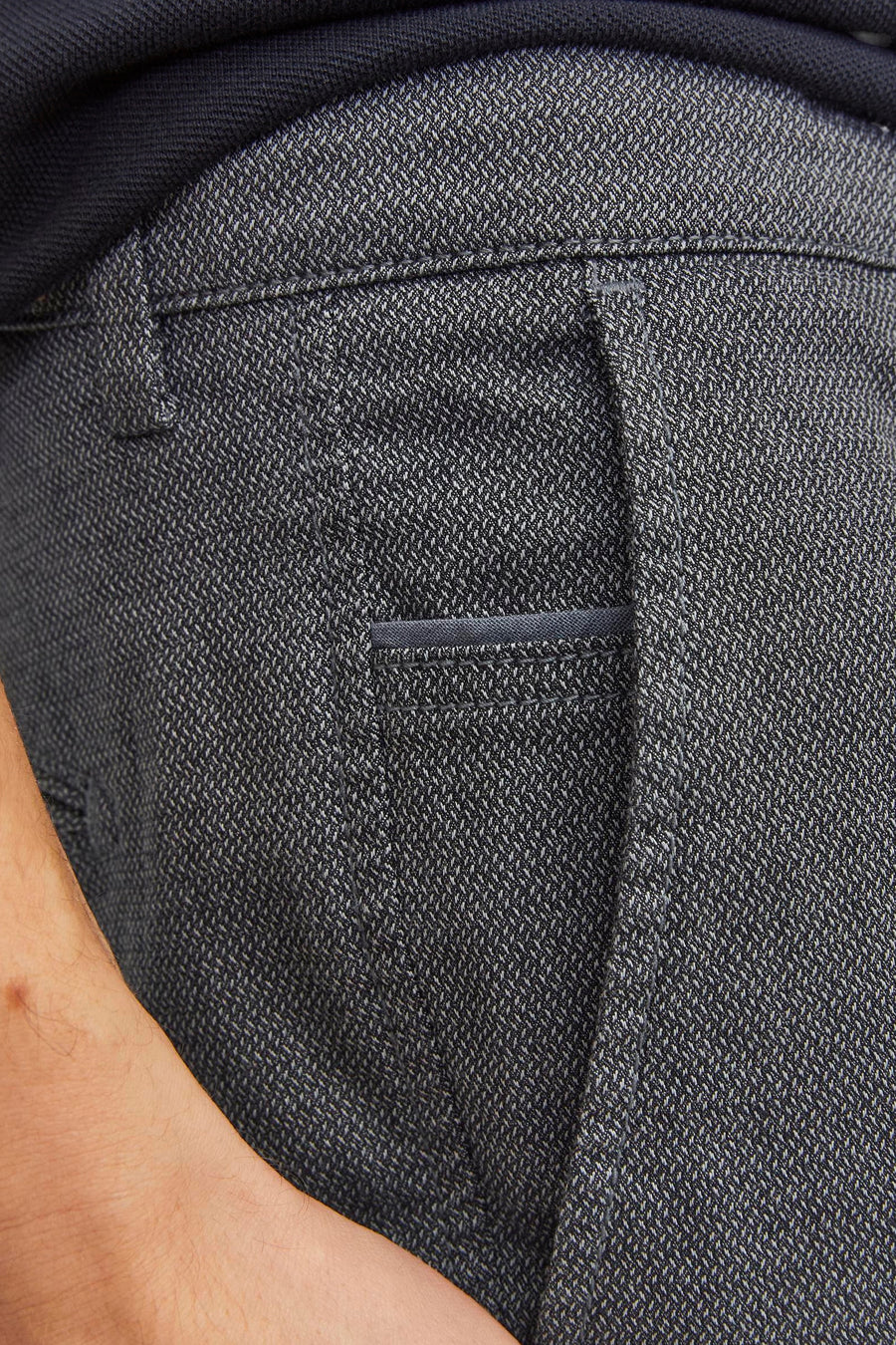 Short bleu de JACK & JONES JEANS INTELLIGENCE, avec un motif subtil et une poche avant passepoilée.