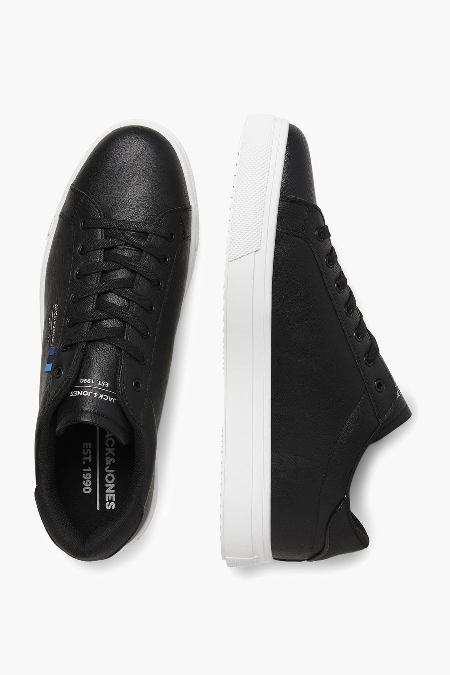 Baskets noires en cuir de ACCESSORIES BY JACK & JONES, avec semelle blanche.