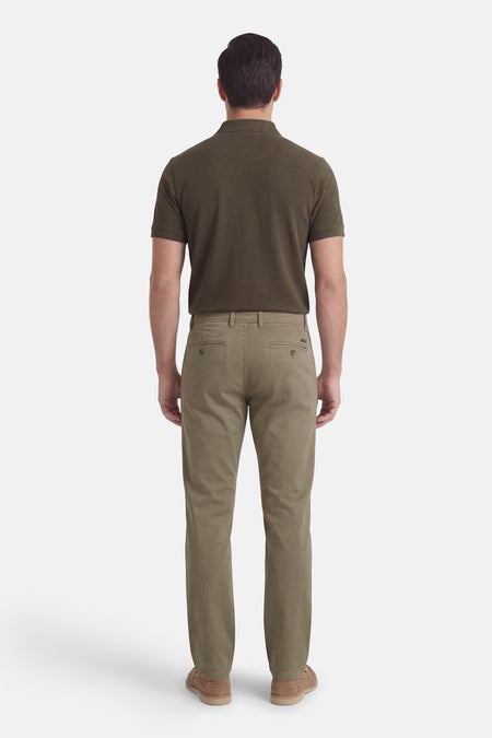 Chino kaki JACK & JONES JEANS INTELLIGENCE, coupe droite, avec poches arrière boutonnées et texture subtile.