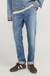 Rechte spijkerbroek in middinblauw denim van JACK & JONES JEANS INTELLIGENCE, met muntzakje aan de voorkant.