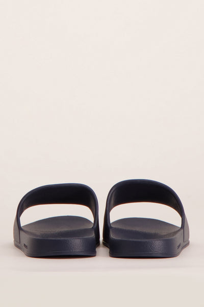 Nu-pieds bleus de ACCESSORIES BY JACK & JONES, vus de dos sur fond uni.