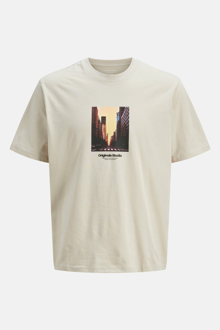 Ecru T-shirt met korte mouwen van ORIGINALS BY JACK & JONES met een stadsstraatprint.