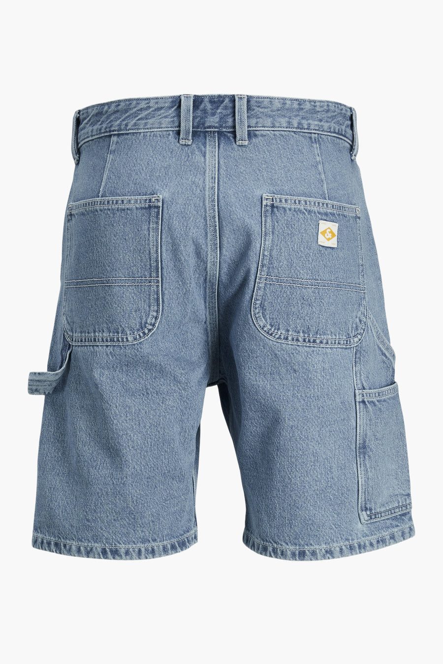 Short en jean bleu clair de JACK & JONES JEANS INTELLIGENCE, avec poches plaquées arrière et latérales.