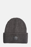 Bonnet gris chiné d'ACCESSORIES BY JACK & JONES, en maille côtelée avec un écusson de marque noir.