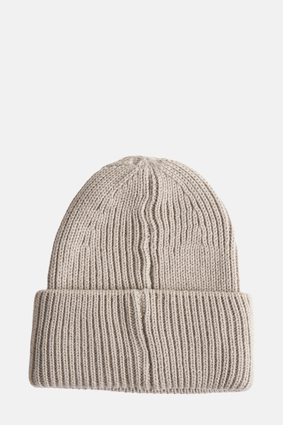 Bonnet beige en tricot par ACCESSORIES BY JACK & JONES, motif côtelé visible sur fond uni.
