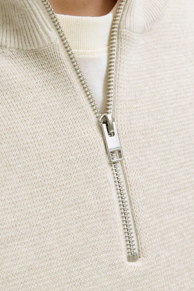 Witte coltrui van PREMIUM by JACK & JONES met een zichtbare metalen ritssluiting.