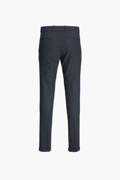 Pantalon de costume bleu par JACK & JONES, avec poches arrières et coupe ajustée, sur fond blanc.
