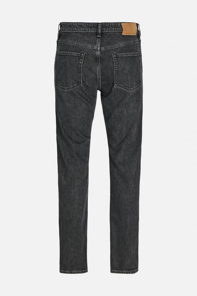 Zwarte, nauwsluitende jeans JACK & JONES JEANS INTELLIGENCE met achterzakken en bruin label.