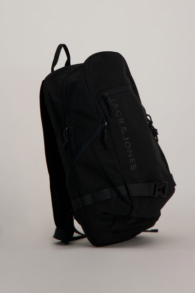 Sac à dos noir par ACCESSORIES BY JACK & JONES, avec des fermetures éclair visibles.