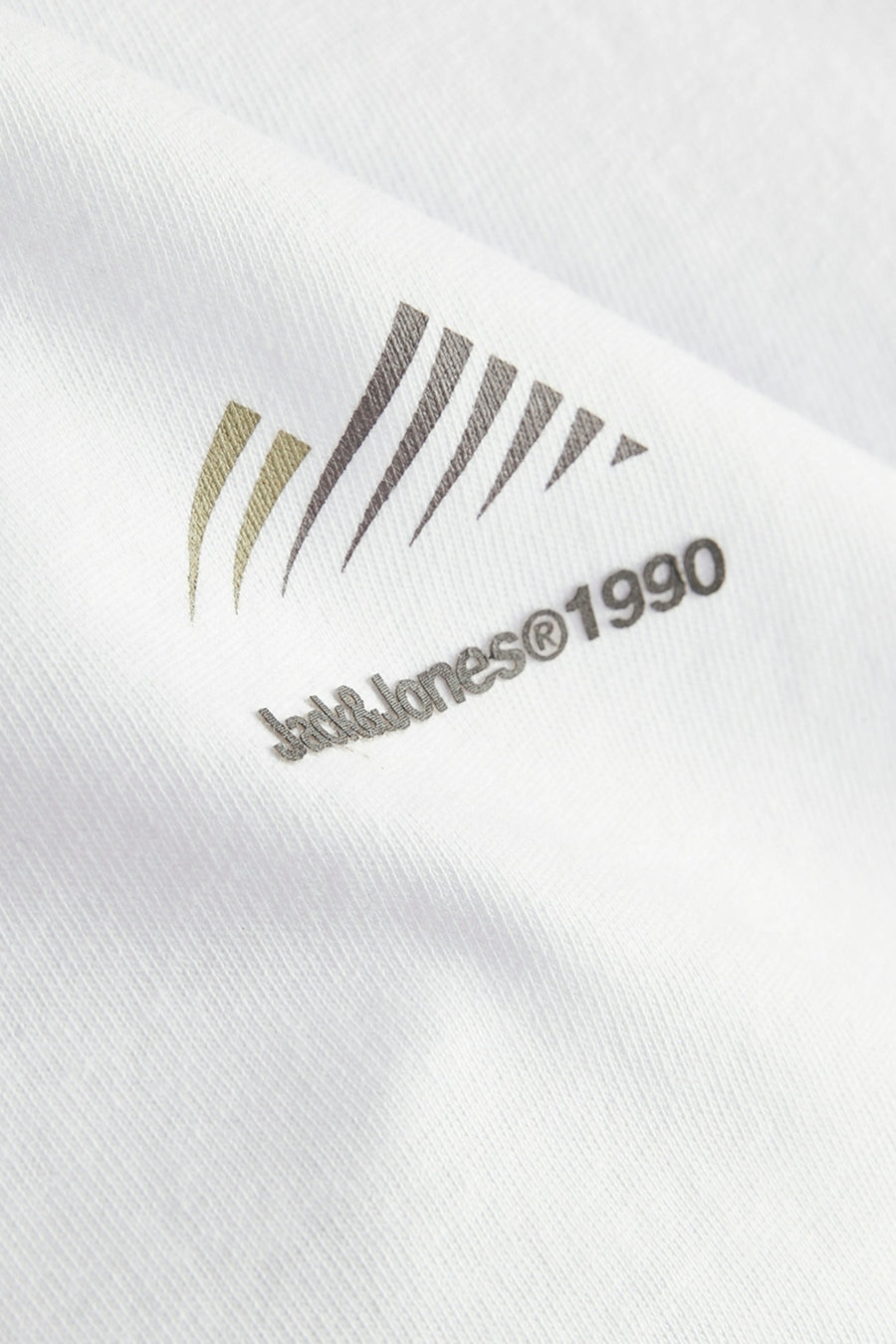 Wit T-shirt met korte mouwen van JACK & JONES met een subtiel logo-opdruk.