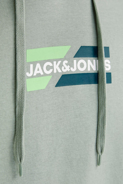 Groene hoodie van JACK & JONES, met koorden en opgedrukt merklogo.