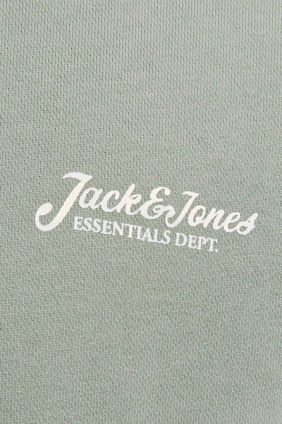 Groene sweater van ORIGINALS BY JACK & JONES, met een egale gebreide textuur en een wit logo-opdruk.