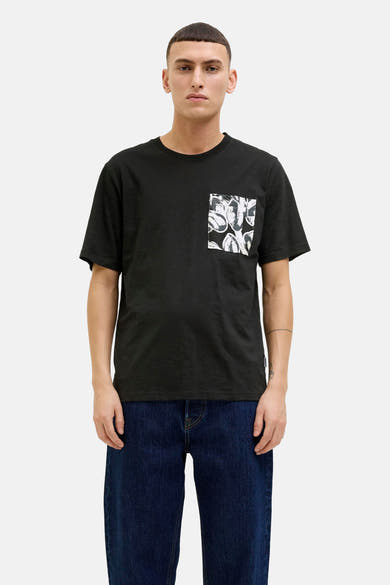 Zwart T-shirt met korte mouwen van Originals by Jack & Jones met borstzak met bloemenpatroon.
