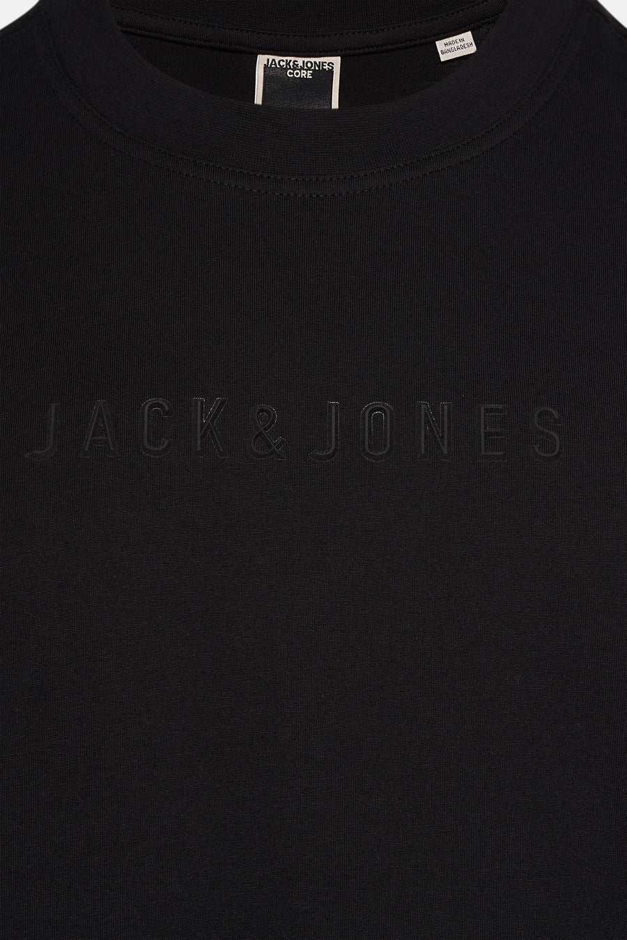 Zwart T-shirt met korte mouwen van Jack & Jones, met een ton-sur-ton reliëflogo.