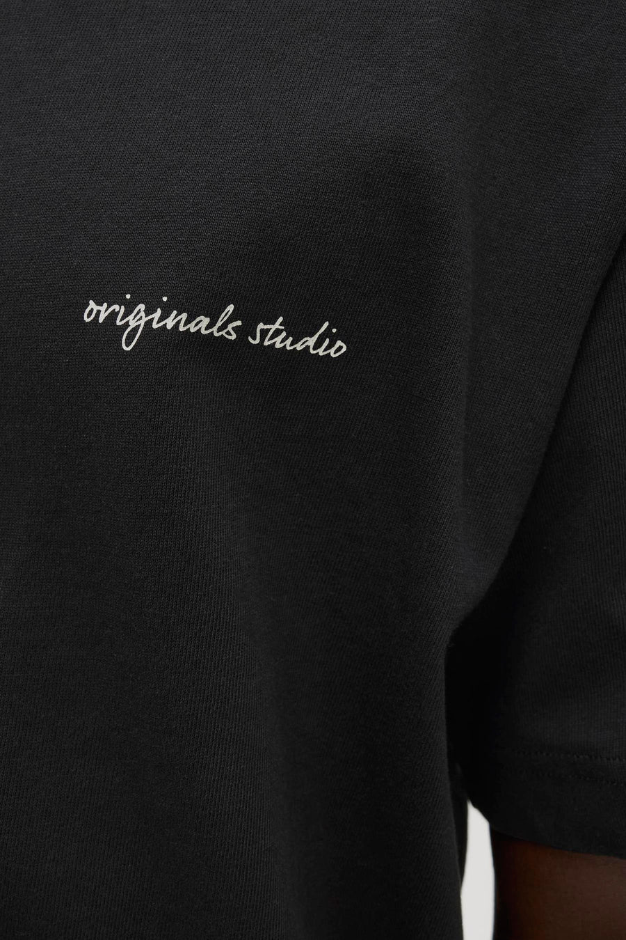 Zwart T-shirt met korte mouwen van ORIGINALS BY JACK & JONES met een bordprint op de rug.