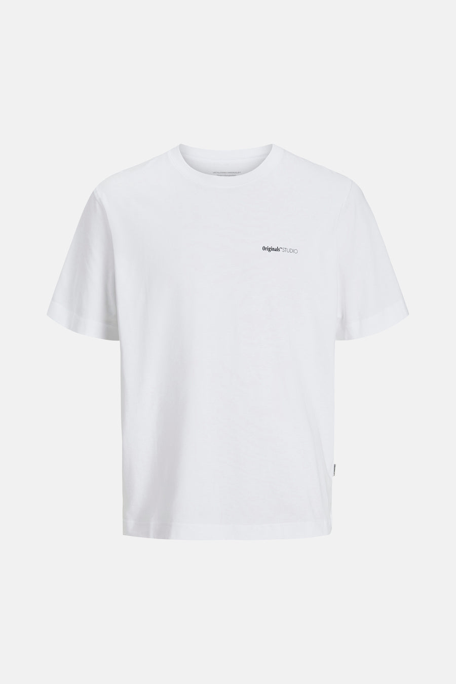 T-shirt à manches courtes blanc de ORIGINALS BY JACK & JONES, avec logo discret sur la poitrine.