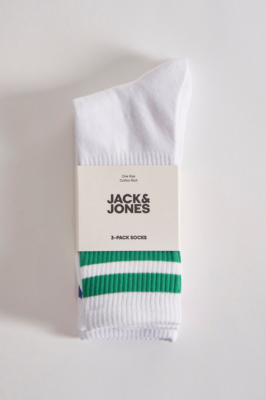 Lot de chaussettes blanches en coton par ACCESSORIES BY JACK & JONES, à rayures vertes et bleues.