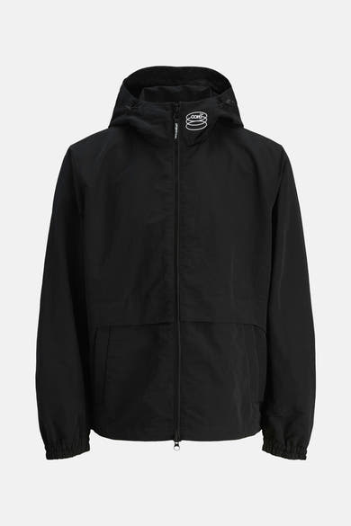 Korte zwarte jas van JACK & JONES met capuchon en ritssluiting middenvoor.
