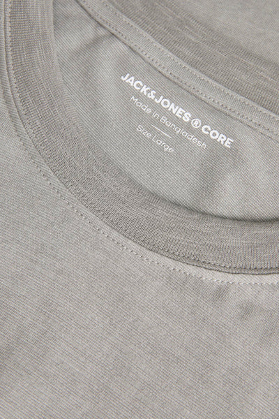 Grijze korte mouw T-shirt van JACK & JONES, met ronde nek en gedrukte label.