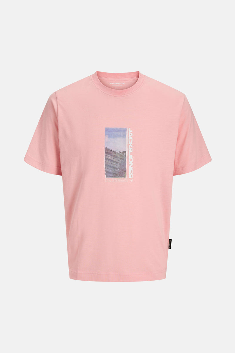 T-shirt rose à manches courtes de JACK & JONES avec un imprimé graphique vertical sur le devant.

