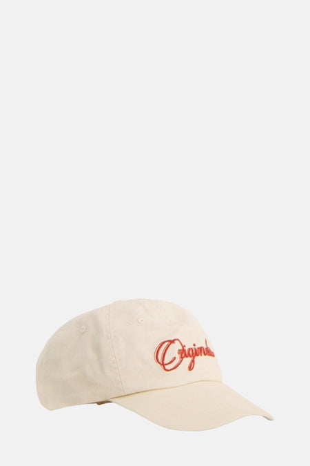 Ecru pet met rode "Originals" borduursel op de voorkant van ACCESSORIES BY JACK & JONES.