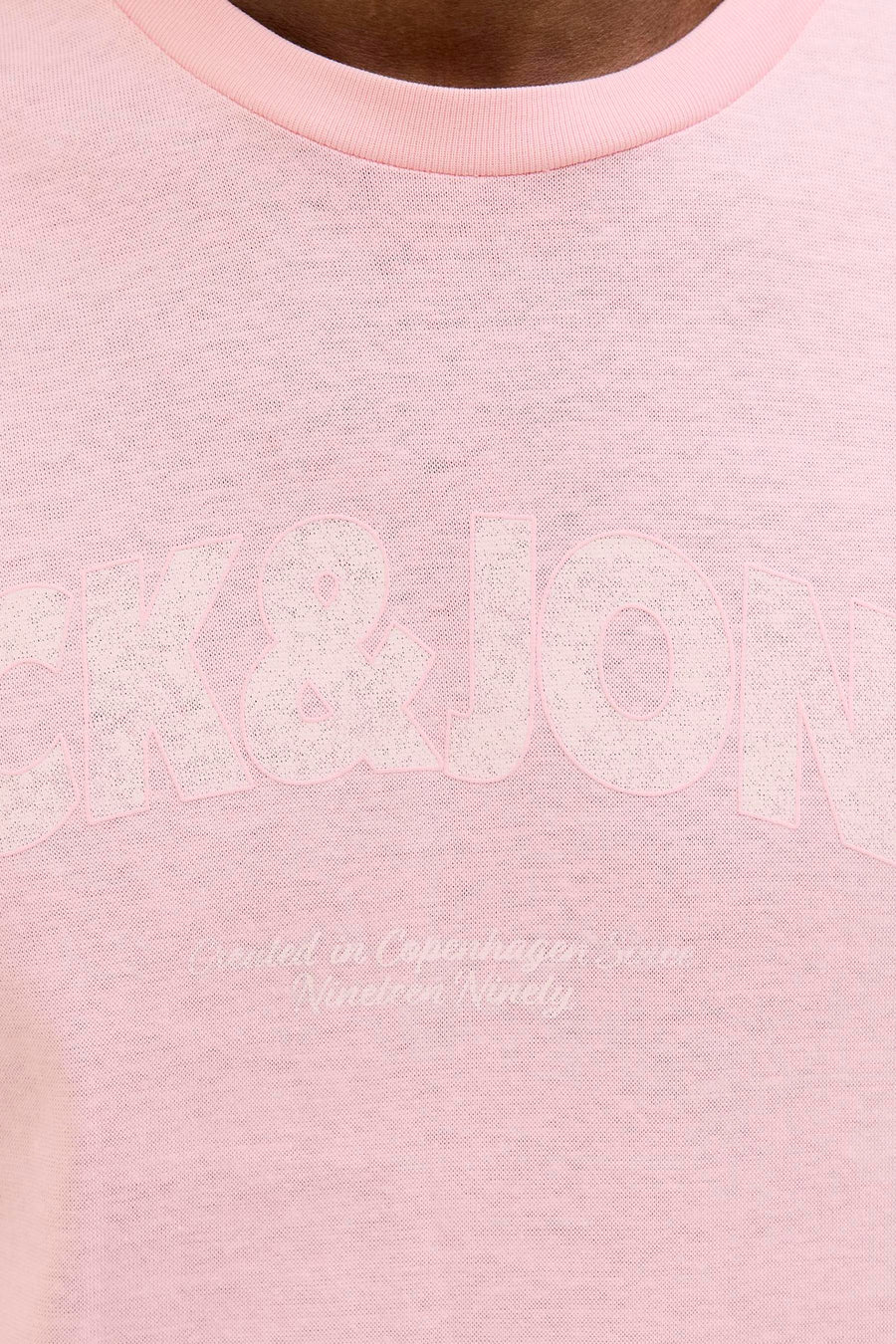 Roze T-shirt met korte mouwen van ORIGINALS BY JACK & JONES, met opgedrukte logoprint en de tekst "Created in Copenhagen".